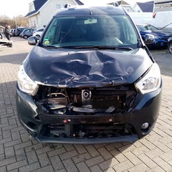 DACIA DOKKER 3950 €